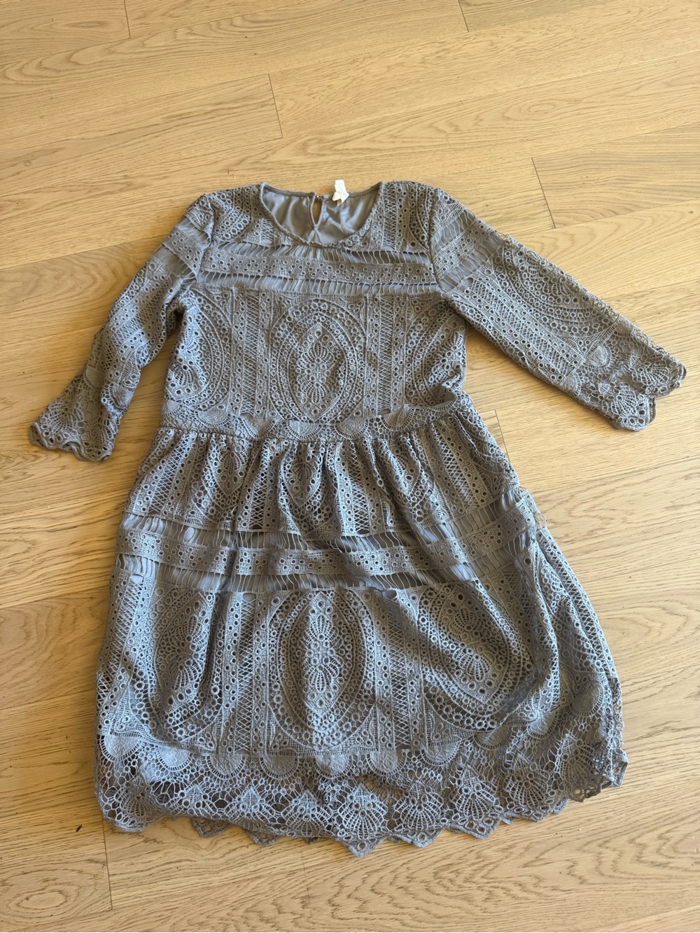 Girls' Lace Tiered Dress - Gray